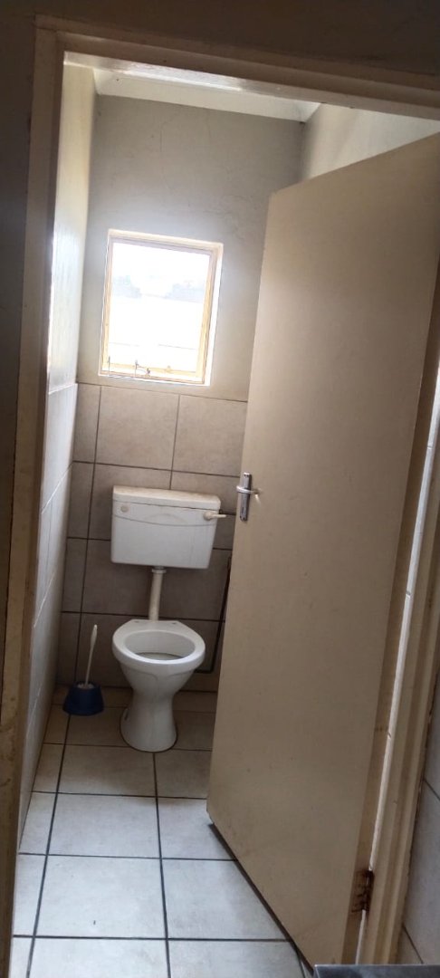 1 Bedroom Property for Sale in Mamelodi West Gauteng