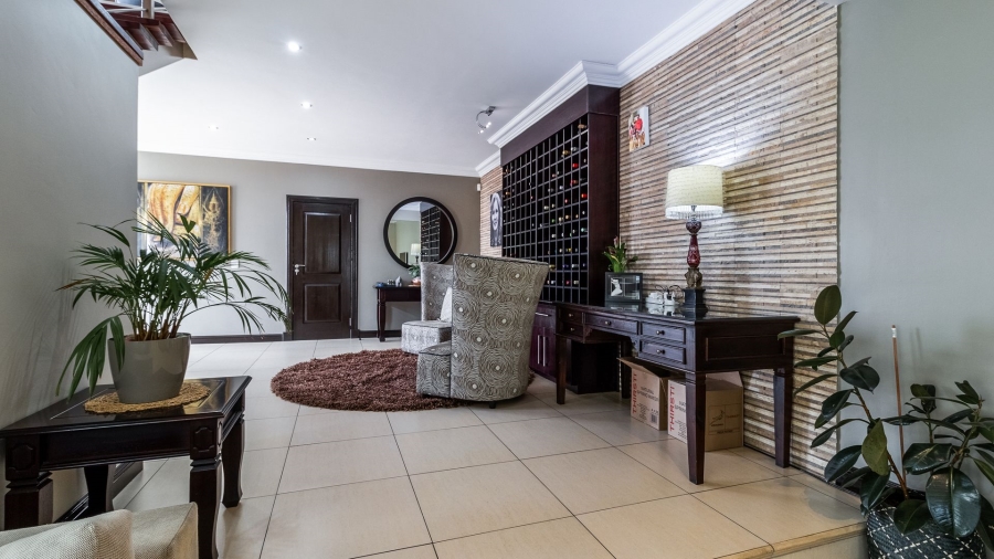 To Let 3 Bedroom Property for Rent in Bedfordview Gauteng