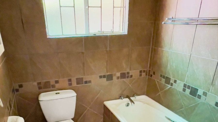 5 Bedroom Property for Sale in Montana Gauteng