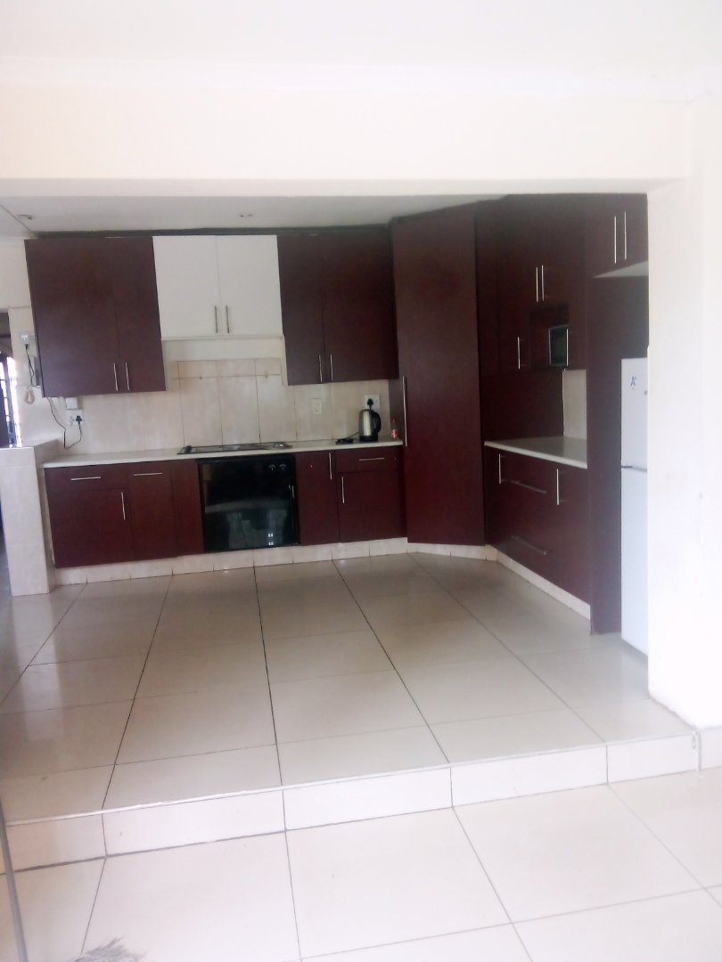 6 Bedroom Property for Sale in Brixton Gauteng