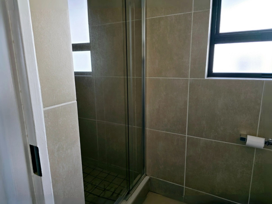 2 Bedroom Property for Sale in Greenstone Crest Gauteng