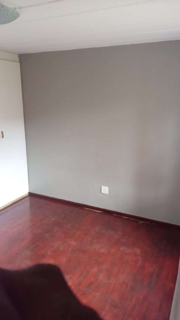 To Let 2 Bedroom Property for Rent in Erand Gardens Gauteng