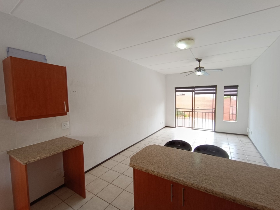 2 Bedroom Property for Sale in Westdene Gauteng