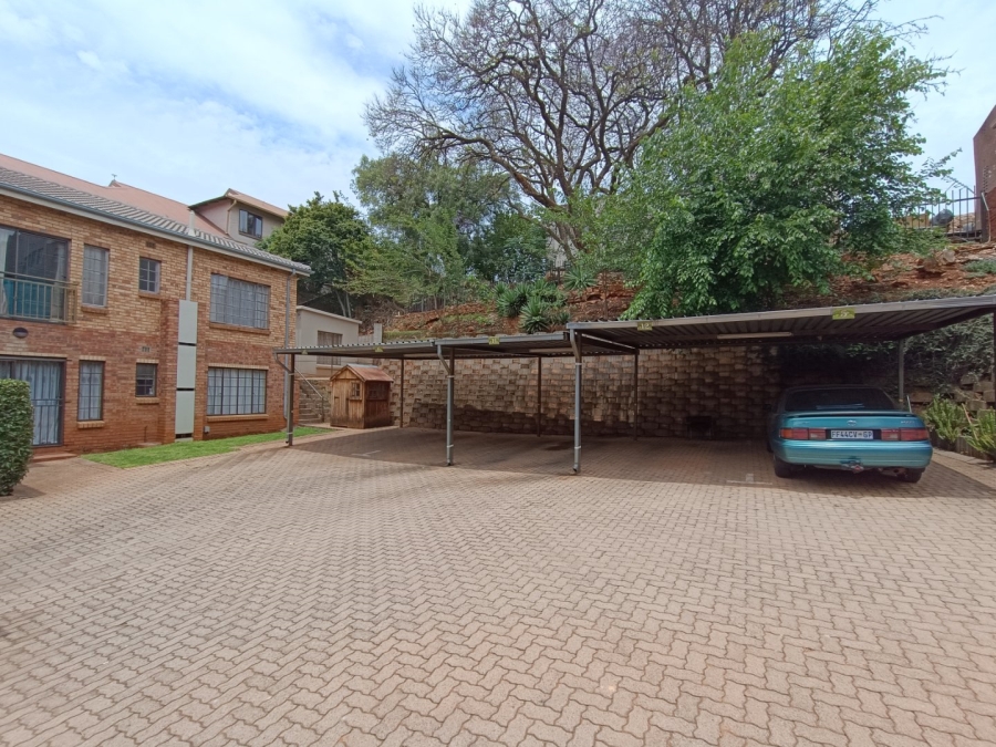 2 Bedroom Property for Sale in Westdene Gauteng