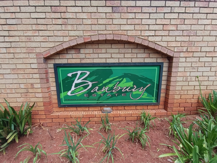 2 Bedroom Property for Sale in Westdene Gauteng