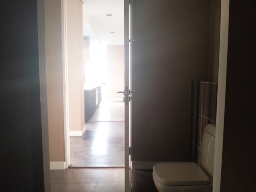 To Let 1 Bedroom Property for Rent in Newtown Gauteng