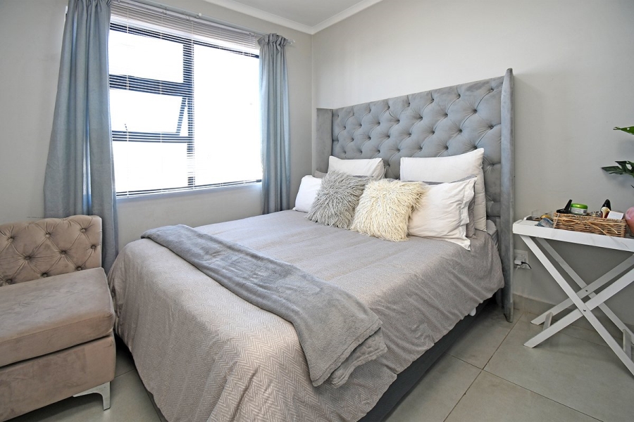 1 Bedroom Property for Sale in Lombardy Gauteng