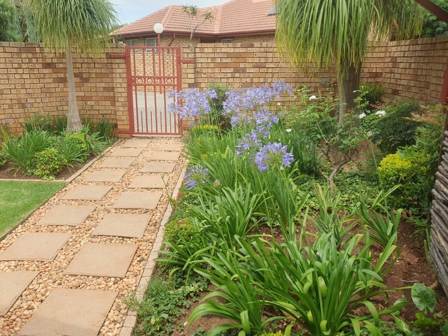 To Let 3 Bedroom Property for Rent in Doringkloof Gauteng