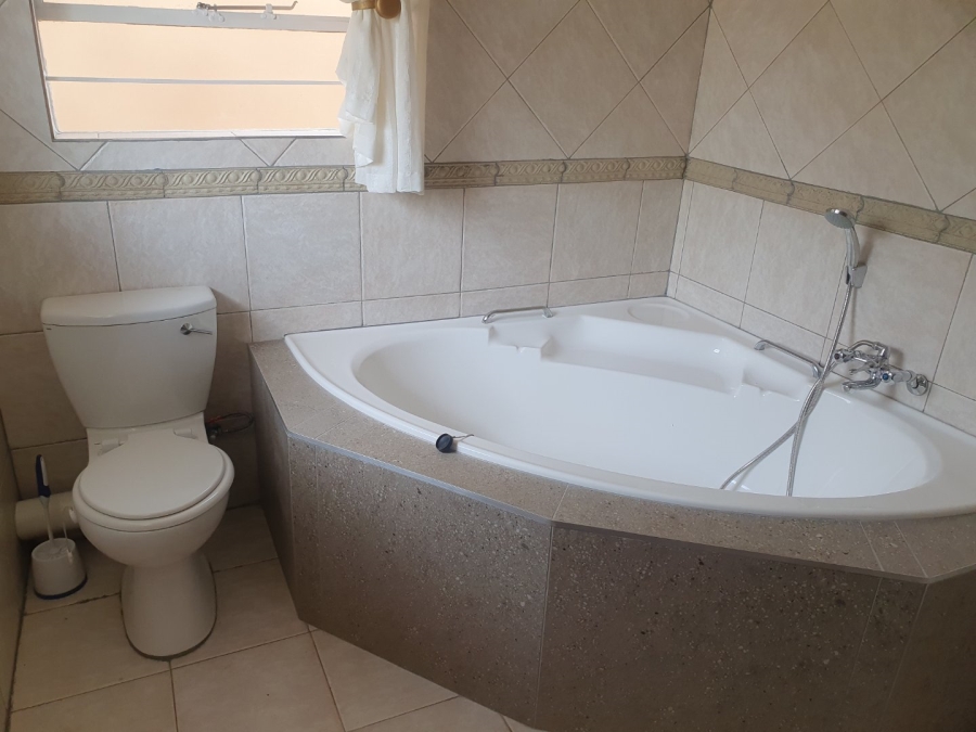 To Let 3 Bedroom Property for Rent in Doringkloof Gauteng