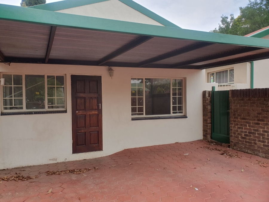 To Let 2 Bedroom Property for Rent in Clubview Gauteng