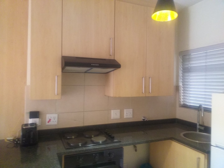 2 Bedroom Property for Sale in Lonehill Gauteng