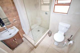 2 Bedroom Property for Sale in Lonehill Gauteng