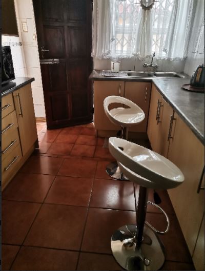 3 Bedroom Property for Sale in Clayville Gauteng