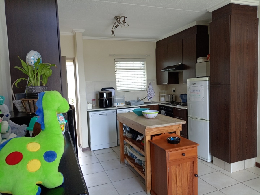 1 Bedroom Property for Sale in Beverley Gauteng