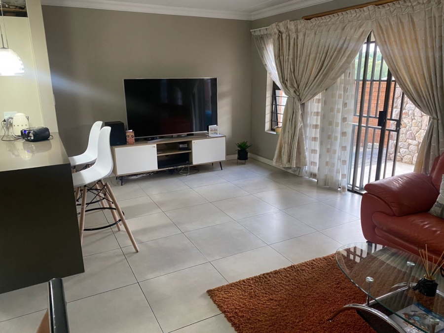 To Let 3 Bedroom Property for Rent in Kyalami Hills Gauteng