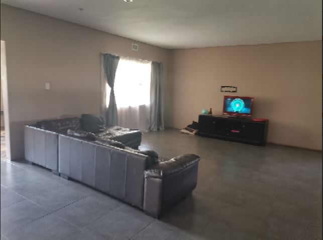 5 Bedroom Property for Sale in Rynfield A H Gauteng