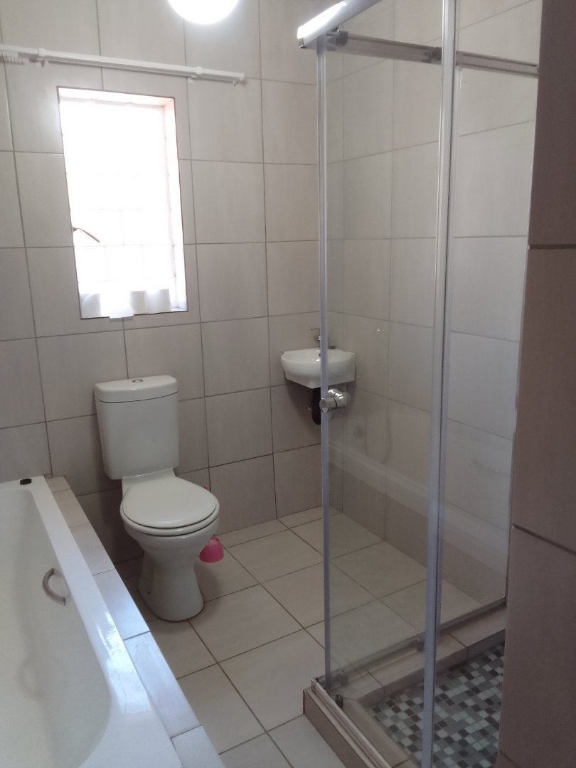 3 Bedroom Property for Sale in Jan Niemand Park Gauteng