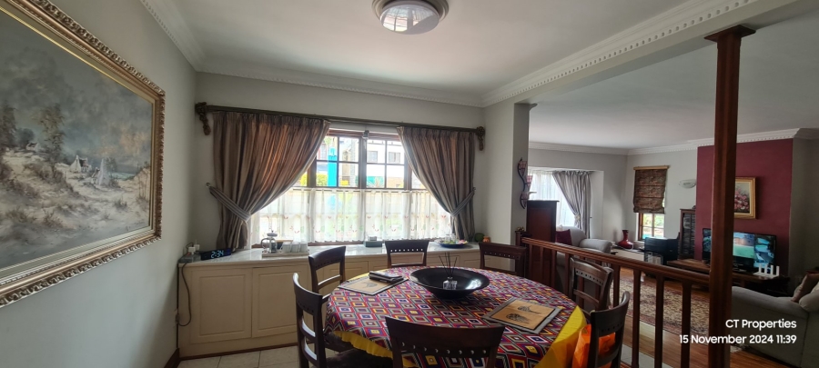 4 Bedroom Property for Sale in Lakefield Gauteng