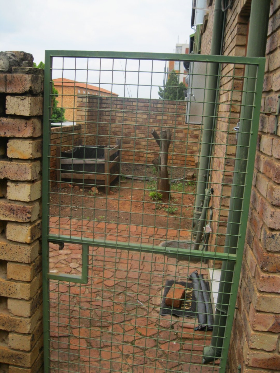 To Let 2 Bedroom Property for Rent in Wonderboom South Gauteng