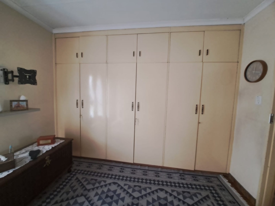 To Let 2 Bedroom Property for Rent in Dayanglen Gauteng