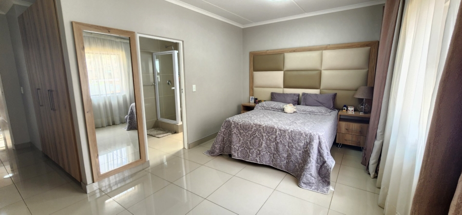 3 Bedroom Property for Sale in Erasmia Gauteng