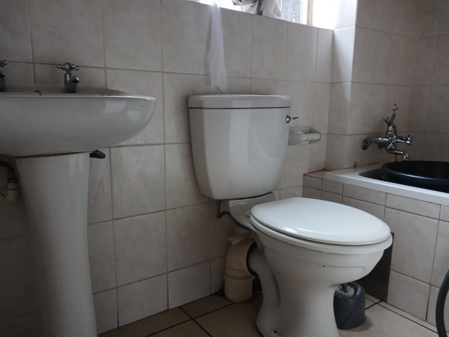 To Let 2 Bedroom Property for Rent in Benoni North Gauteng