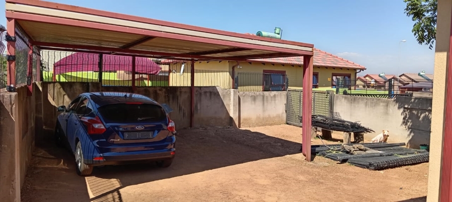 To Let 3 Bedroom Property for Rent in Soshanguve East Gauteng