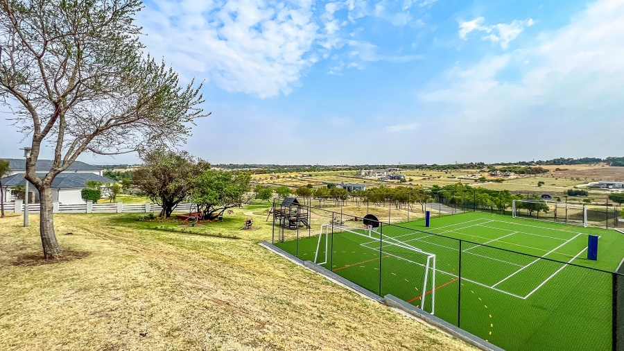  Bedroom Property for Sale in Blue Hills Equestrian Estate Gauteng