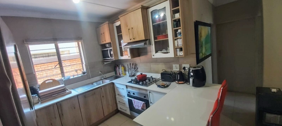 3 Bedroom Property for Sale in Andeon Gauteng