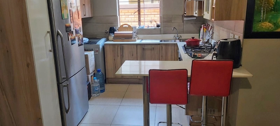 3 Bedroom Property for Sale in Andeon Gauteng