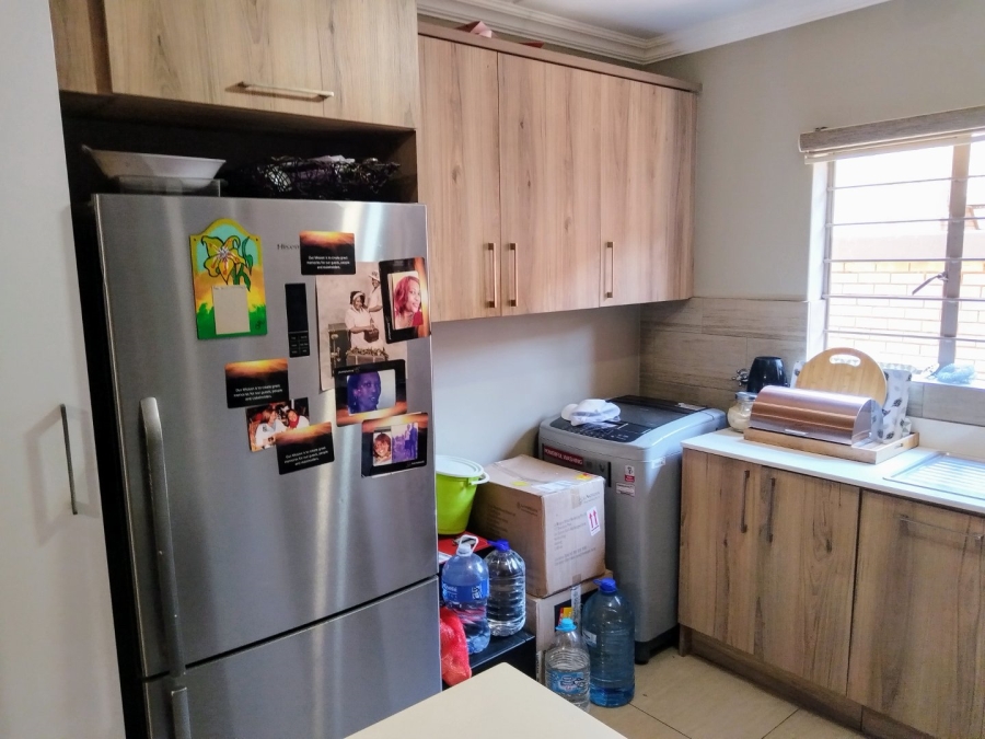 3 Bedroom Property for Sale in Andeon Gauteng