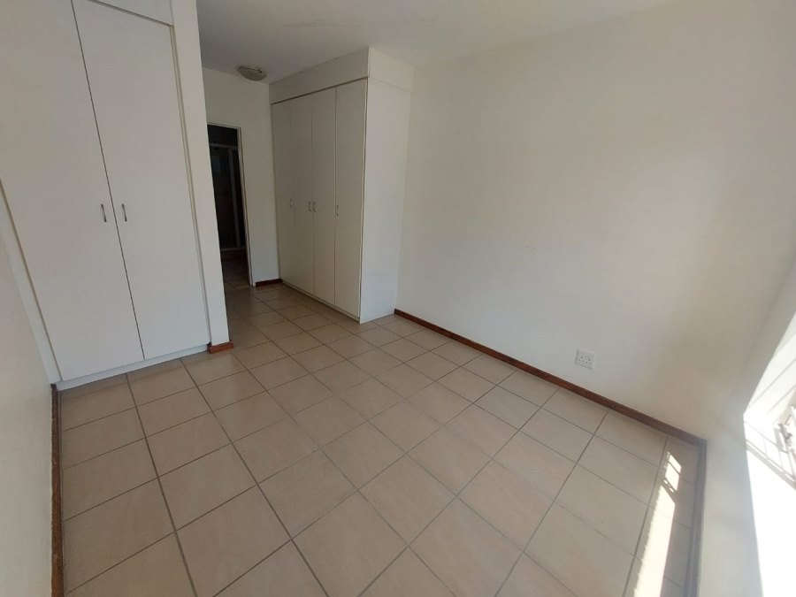 To Let 2 Bedroom Property for Rent in Glen Lauriston Gauteng