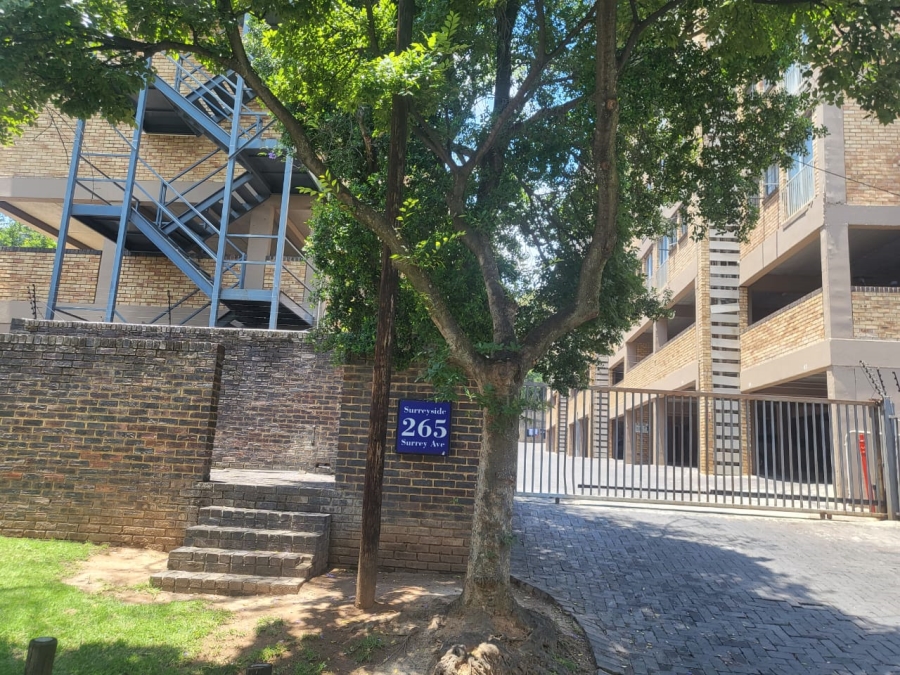 1 Bedroom Property for Sale in Ferndale Gauteng