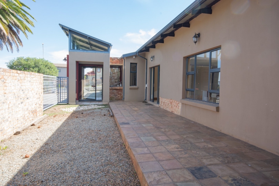 Commercial Property for Sale in Jordaan Park Gauteng