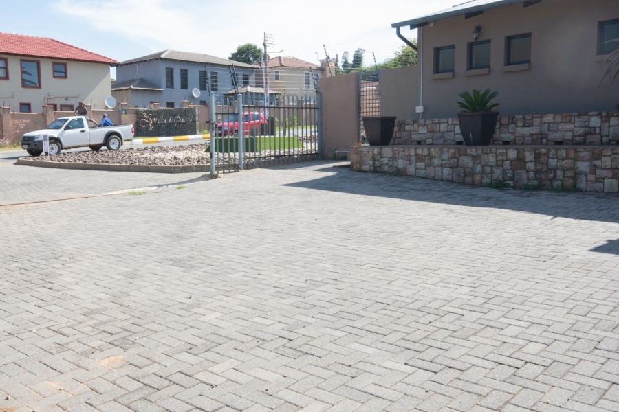 Commercial Property for Sale in Jordaan Park Gauteng