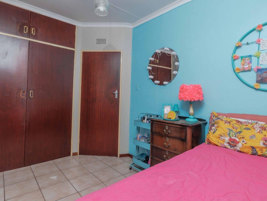 3 Bedroom Property for Sale in Illiondale Gauteng