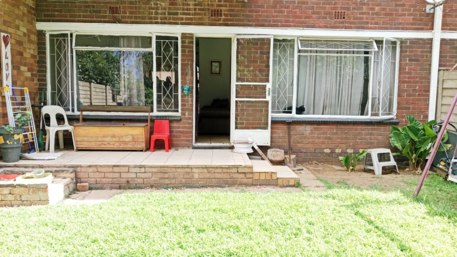 2 Bedroom Property for Sale in Vanderbijlpark CE Gauteng