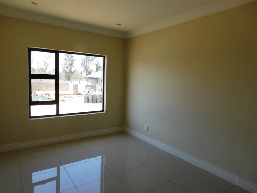 3 Bedroom Property for Sale in Dewalt Hattingh Park Gauteng