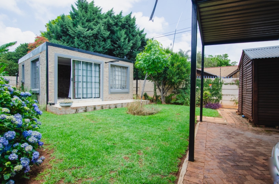 4 Bedroom Property for Sale in Elardus Park Gauteng