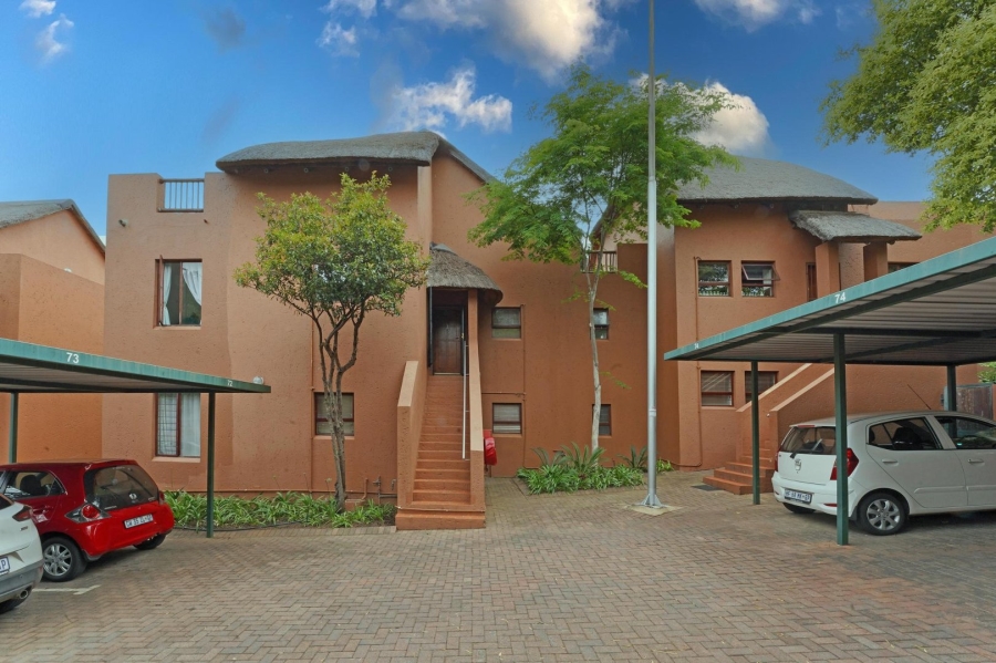 2 Bedroom Property for Sale in Sunninghill Gauteng