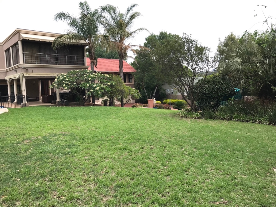 5 Bedroom Property for Sale in Morningside Manor Gauteng