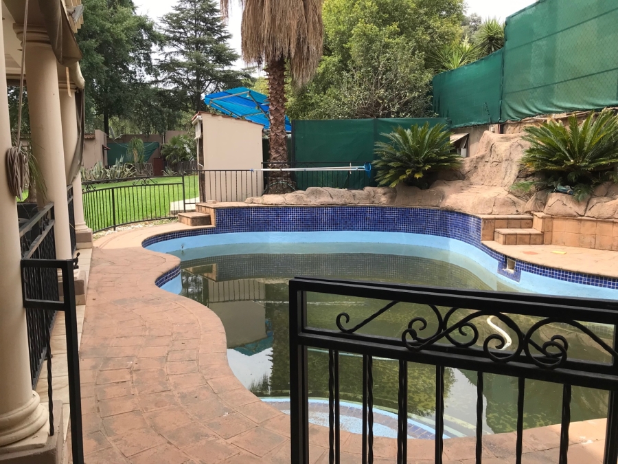 5 Bedroom Property for Sale in Morningside Manor Gauteng