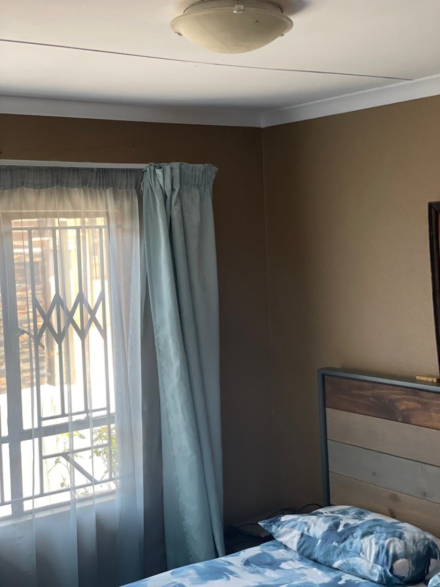 4 Bedroom Property for Sale in Amandasig Gauteng