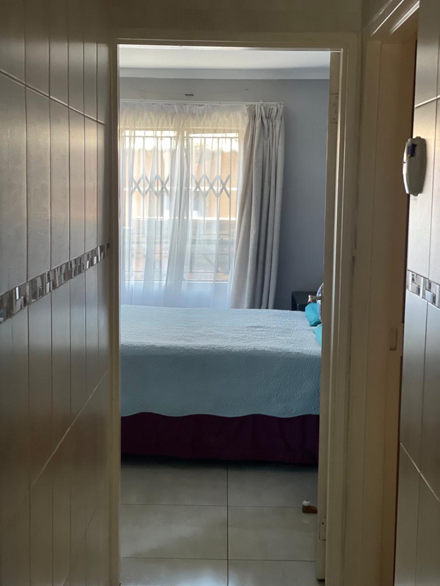 4 Bedroom Property for Sale in Amandasig Gauteng