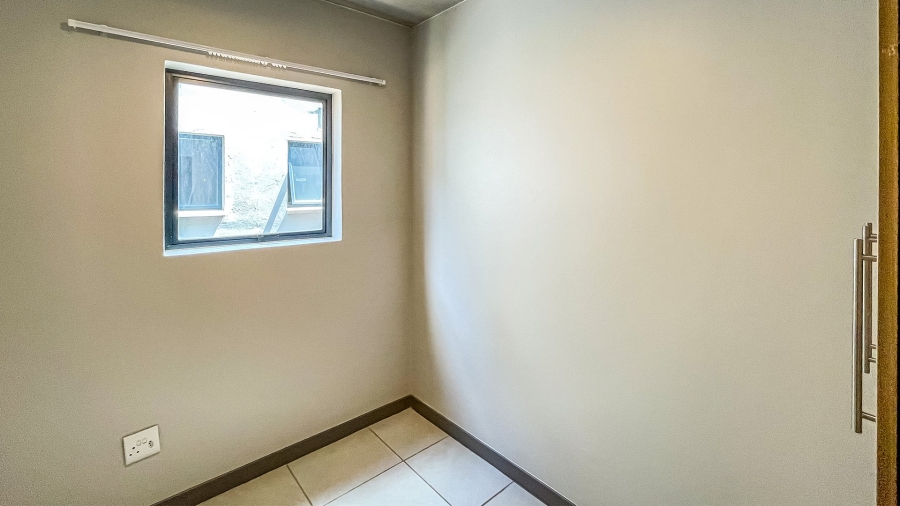 To Let 3 Bedroom Property for Rent in Riversands Gauteng