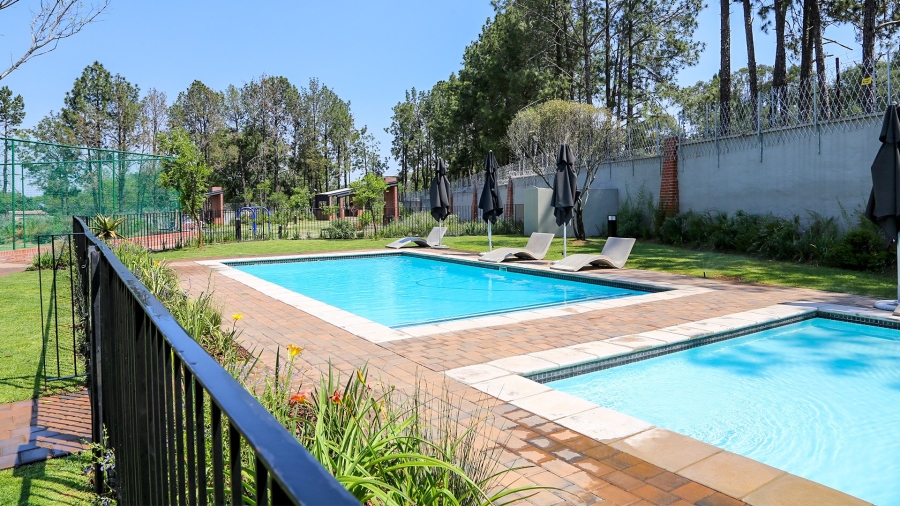 To Let 4 Bedroom Property for Rent in Crowthorne AH Gauteng