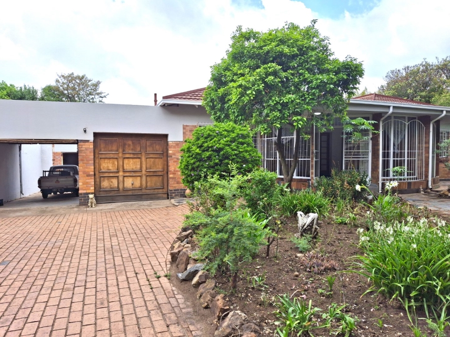 4 Bedroom Property for Sale in Rynfield Gauteng