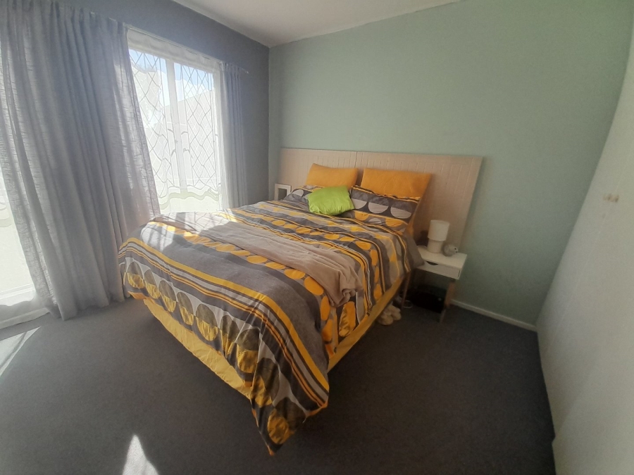 2 Bedroom Property for Sale in Weltevreden Park Gauteng