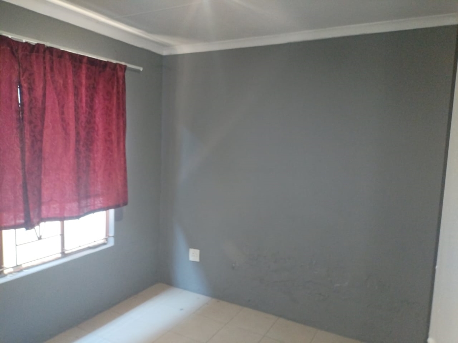 3 Bedroom Property for Sale in Dawn Park Gauteng