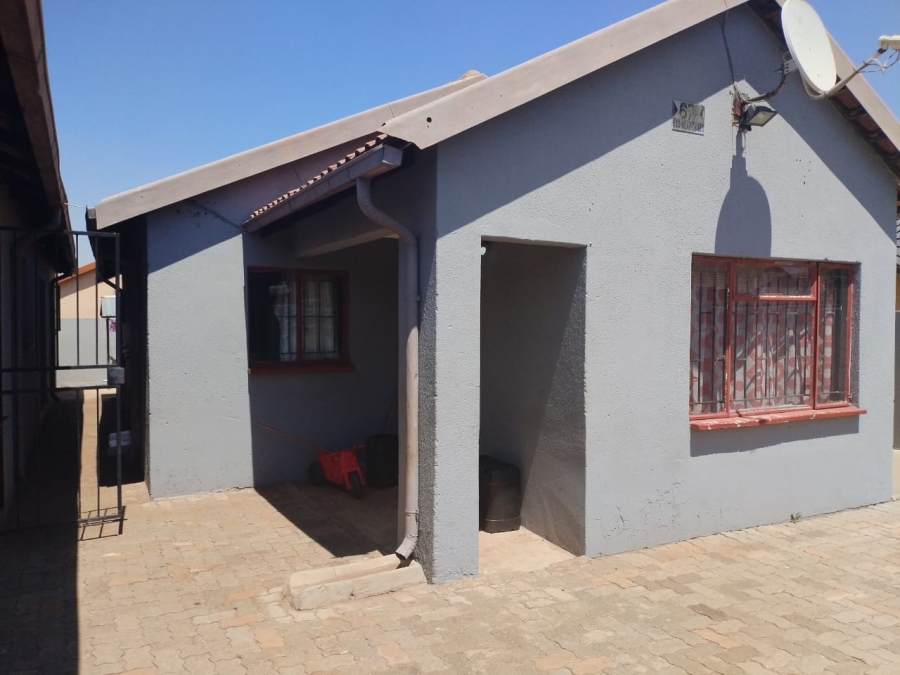 3 Bedroom Property for Sale in Dawn Park Gauteng